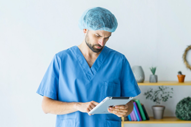 Qualifications of Surgeon